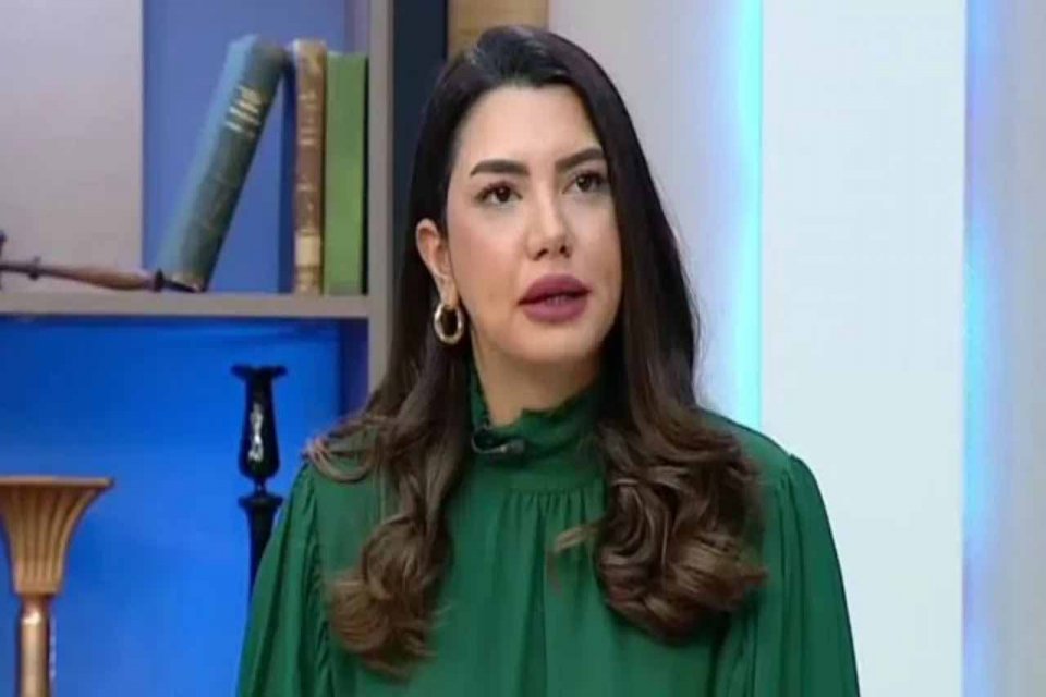 Gazeteci İsmail Saymaz, gazeteci Fulya Öztürk'e AK Parti'den milletvekilliği adaylığı