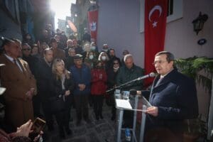 &nbsp; T&uuml;rkiye Cumhuriyeti&rsquo;nin ilk Başbakanı ve ikinci Cumhurbaşkanı İsmet İn&ouml;n&uuml;,
