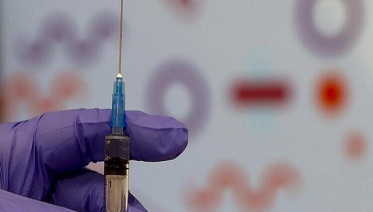 İsrail'de 12 yaş üzerindekilere üçüncü doz Kovid-19 aşısı yapılacak