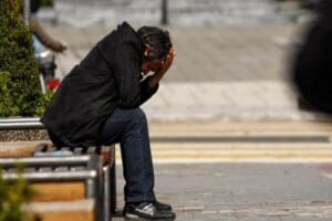 Konya&rsquo;da işsiz bir vatandaşın 5 liralık banknot &uuml;zerine yazdığı yazı,