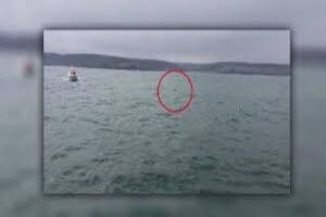 İstanbul&nbsp;Boğazı'nın Karadeniz girişinde yabancı cisim hareketliliği yaşanıyor. Cismin Ukrayna'dan denizde