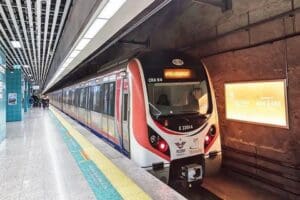 Yarın saat 11.00 itibariyle&nbsp;M2 Yenikapı-Hacıosman Metro Hattı Şişhane, Taksim istasyonu