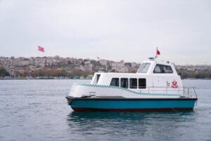 İstanbul B&uuml;y&uuml;kşehir Belediyesi (İBB) UKOME'de yapılan toplantı sonucunda deniz taksi