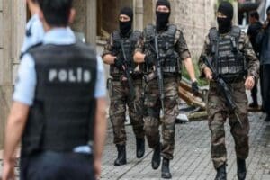İstanbul&rsquo;da, ter&ouml;r &ouml;rg&uuml;t&uuml; DAEŞ&rsquo;e y&ouml;nelik 7 il&ccedil;ede 12 farklı adrese