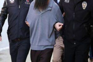 IŞİD'e y&ouml;nelik 7 il&ccedil;ede 13 adrese eş zamanlı operasyon d&uuml;zenleyen