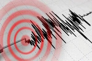 İstanbul Kağıthane'de saat 03.15'te deprem oldu. AFAD depremin 3.0 b&uuml;y&uuml;kl&uuml;ğ&uuml;nde