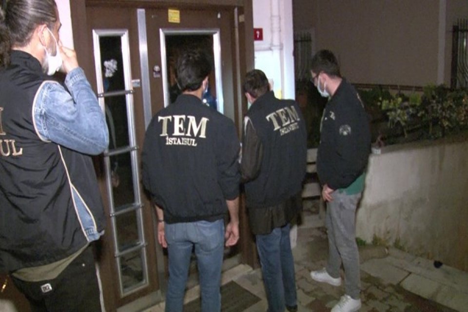 İstanbul merkezli 17 ilde, Fetullahçı Terör Örgütü'nün (FETÖ) Türk Silahlı