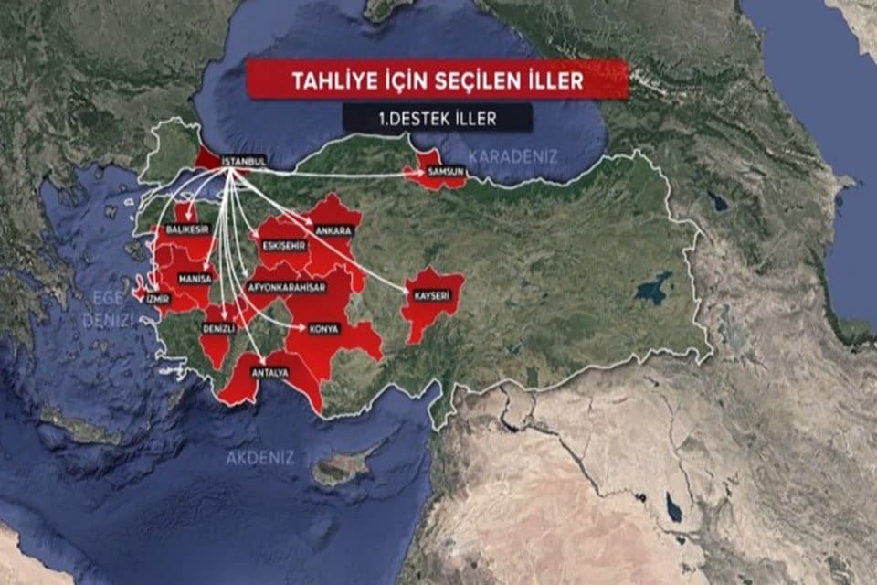 İstanbul'da olası b&uuml;y&uuml;k deprem i&ccedil;in hazırlıklar başladı. 7,5 b&uuml;y&uuml;kl&uuml;ğ&uuml;ndeki bir