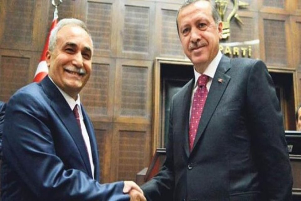 AK Parti'den ve milletvekilliğinden istifa ederek İYİ Parti'ye ge&ccedil;eceğini a&ccedil;ıklayan