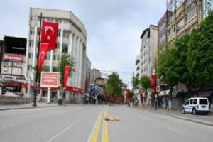 T&uuml;rkiye genelinde Ramazan ayında uygulanacak sokağa &ccedil;ıkma ve seyahat yasaklarında
