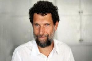 Gezi davasında 4,5 yıldır tutuklu olan Osman Kavala, karar duruşmasında