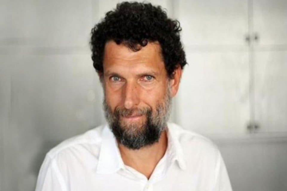 Gezi davasında 4,5 yıldır tutuklu olan Osman Kavala, karar duruşmasında