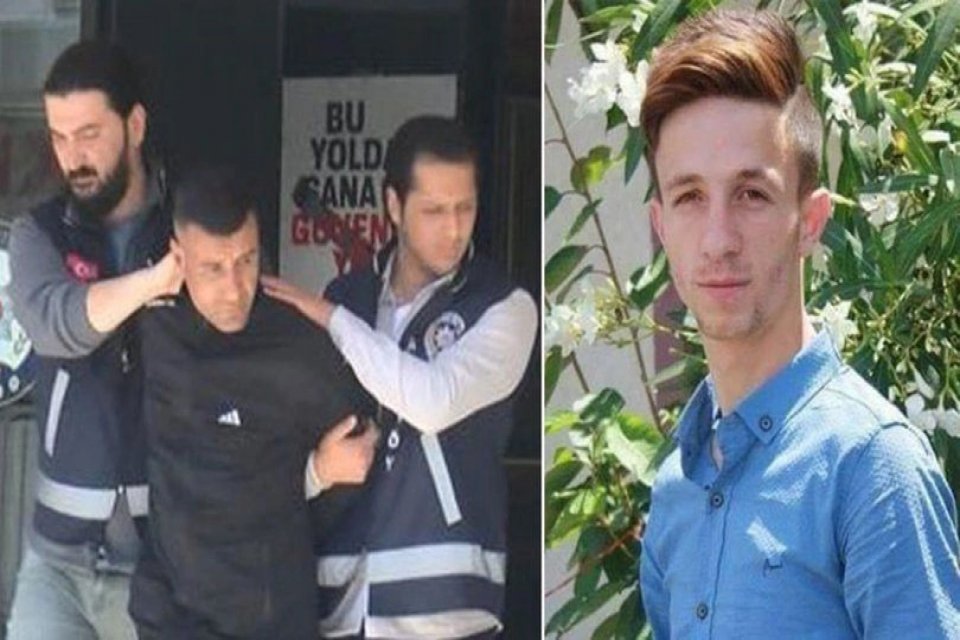 İstanbul Kadık&ouml;y rıhtımında &ouml;nceki g&uuml;n akşam saatlerinde ses sistemiyle saz