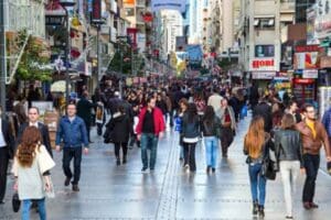 T&uuml;rkiye&nbsp;İstatistik Kurumu (T&Uuml;İK) 2021 yılı&nbsp;işsizlik&nbsp;oranını y&uuml;zde 12.0 olarak a&ccedil;ıkladı. İşsiz