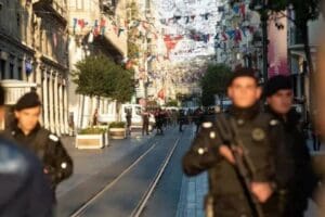Adalet Bakanı Bekir Bozdağ, İstiklal Caddesi'indeki ter&ouml;r saldırısında g&ouml;zaltı sayısının