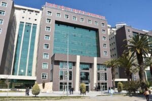 İZMİR'de, yerel mahkemenin lise &ouml;ğrencisi V.T.'ye (15) cinsel istismarda bulunduğu