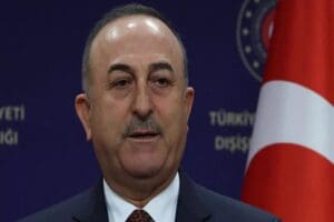 Dışişleri Bakanı Mevl&uuml;t &Ccedil;avuşoğlu, Estonya Dışişleri Bakanı Urmas Reinsalu ile