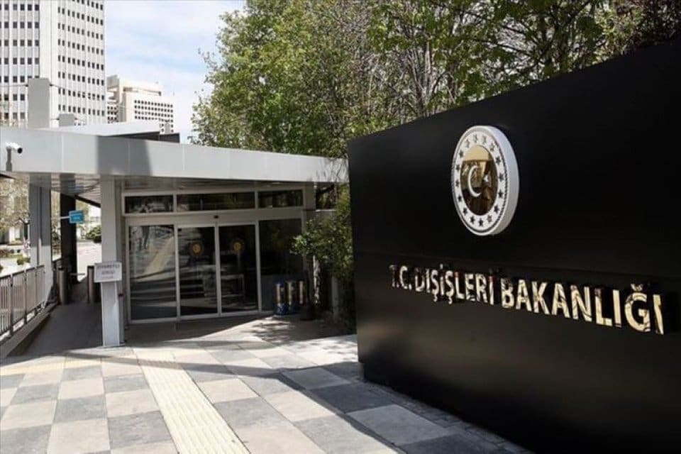 T&uuml;rkiye'nin Stockholm B&uuml;y&uuml;kel&ccedil;iliği kan&ccedil;ılaryasına ter&ouml;r &ouml;rg&uuml;t&uuml; propagandası ve AKP'li Cumhurbaşkanı