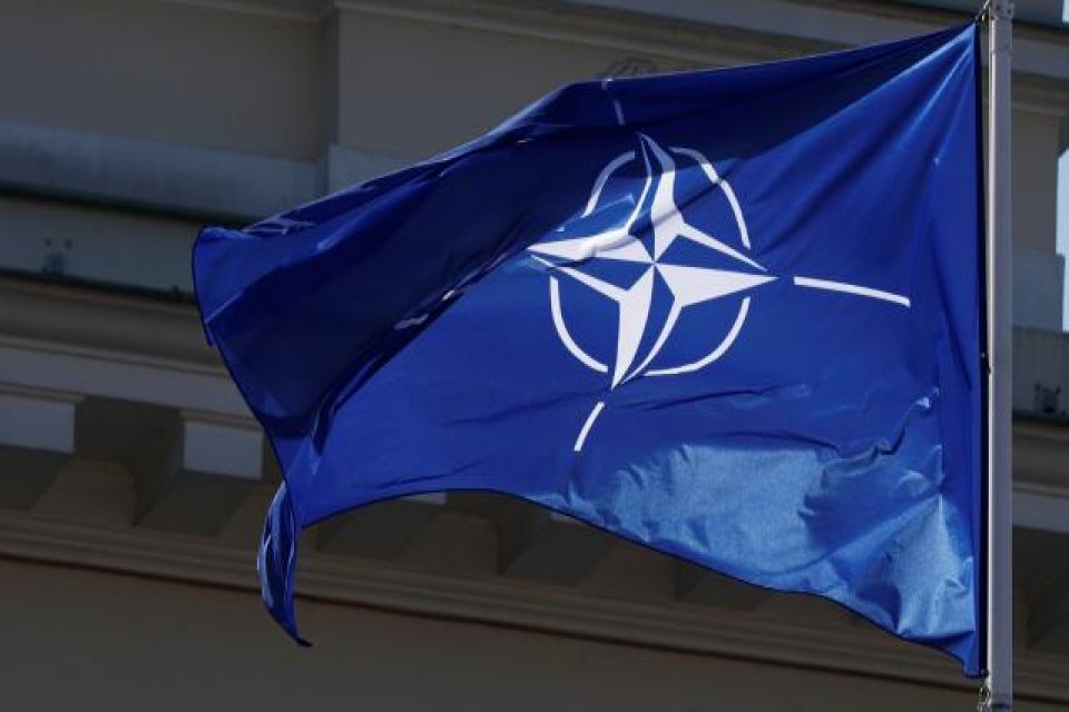 Finlandiya ve İsve&ccedil; basınında &ccedil;ıkan haberlerde iki &uuml;lkenin NATO'ya katılım