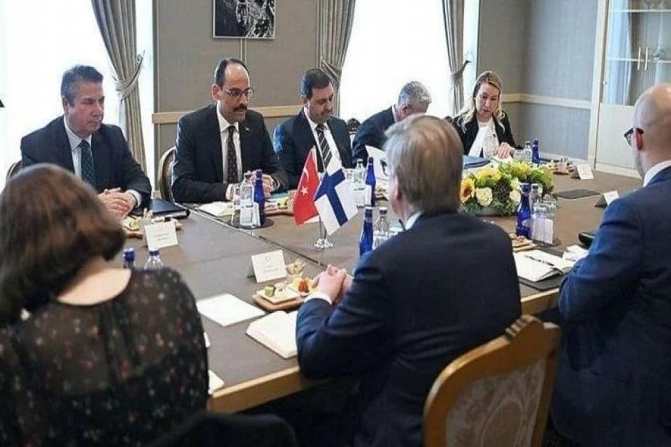 İsve&ccedil; ve Finlandiya'nın NATO'ya &uuml;yelik başvurularıyla ilgili T&uuml;rkiye'nin itirazı devam