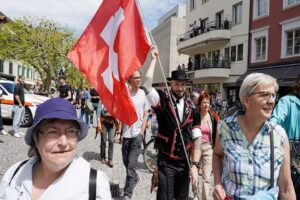 Rusya'nın Ukrayna'ya başlattığı savaş sonrası tarafsızlık politikası izleyen İsve&ccedil; ve