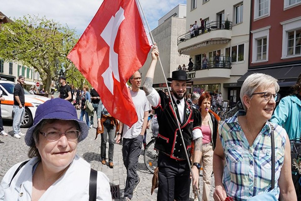 Rusya'nın Ukrayna'ya başlattığı savaş sonrası tarafsızlık politikası izleyen İsve&ccedil; ve