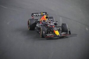 F1'den yapılan açıklamada, en az 8 kişinin ölümüne ve 5