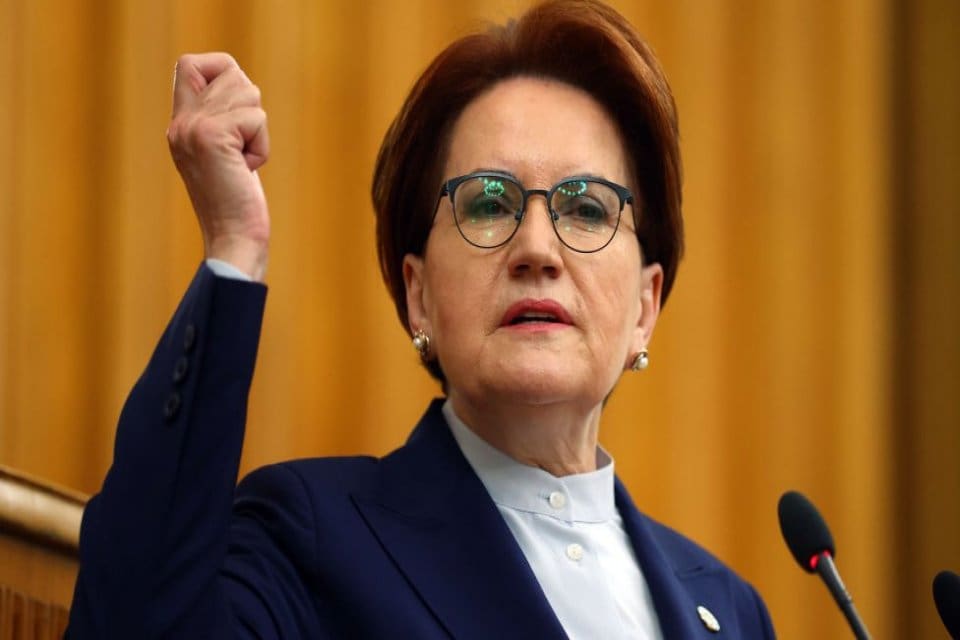 İYİ Parti Başkanlık Divanı'nda kapsamlı değişiklik ger&ccedil;ekleşti. Yavuz Ağıralioğlu, Berna