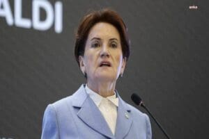 İYİ Parti Genel Başkanı Meral Akşener, kan bağışı &ccedil;ağrısında bulundu.