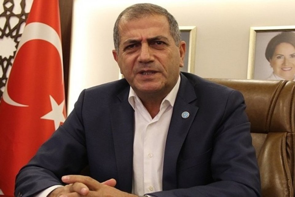 İYİ Parti İzmir İl Başkanı Hüsmen Kırkpınar 'ın ablasının kızı