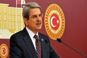 İYİ Parti İzmir Milletvekili ve Genel Başkan Başdanışmanı Aytun &Ccedil;ıray,