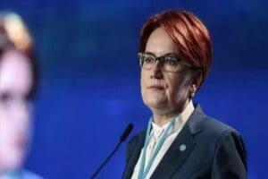 İYİ Parti&rsquo;ye katılımlar s&uuml;r&uuml;yor. AK Parti&rsquo;den ve milletvekilliğinden istifa ettiğini