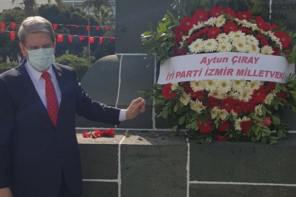 İYİ Parti Genel Başkan Başdanışmanı ve İzmir Milletvekili &Ccedil;ıray, 23