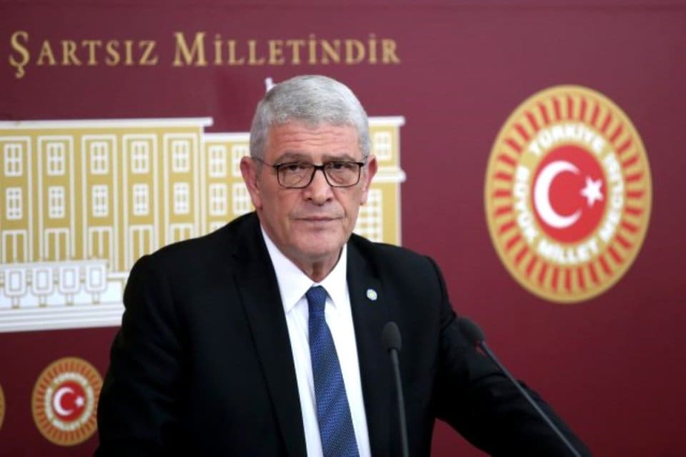 İYİ Parti Grup Başkanvekili M&uuml;savat Dervişoğlu, partisinin Kocaeli milletvekili L&uuml;tf&uuml;