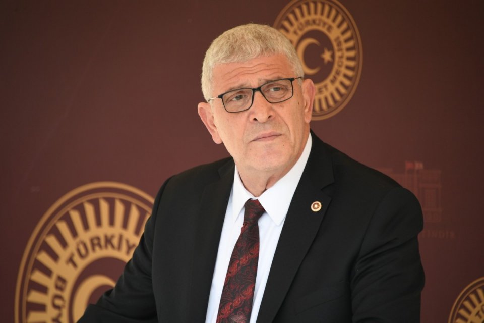 İYİ Partili M&uuml;savat Dervişoğlu, AK Partili vekillere "Sizi sıcak koltuklarınızdan