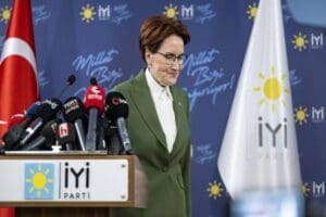 İYİ Parti Grup Başkanvekili&nbsp;Erhan&nbsp;Usta,&nbsp;Genel Başkanları&nbsp;Meral Akşener'in ağır ithamlar sarf ederek