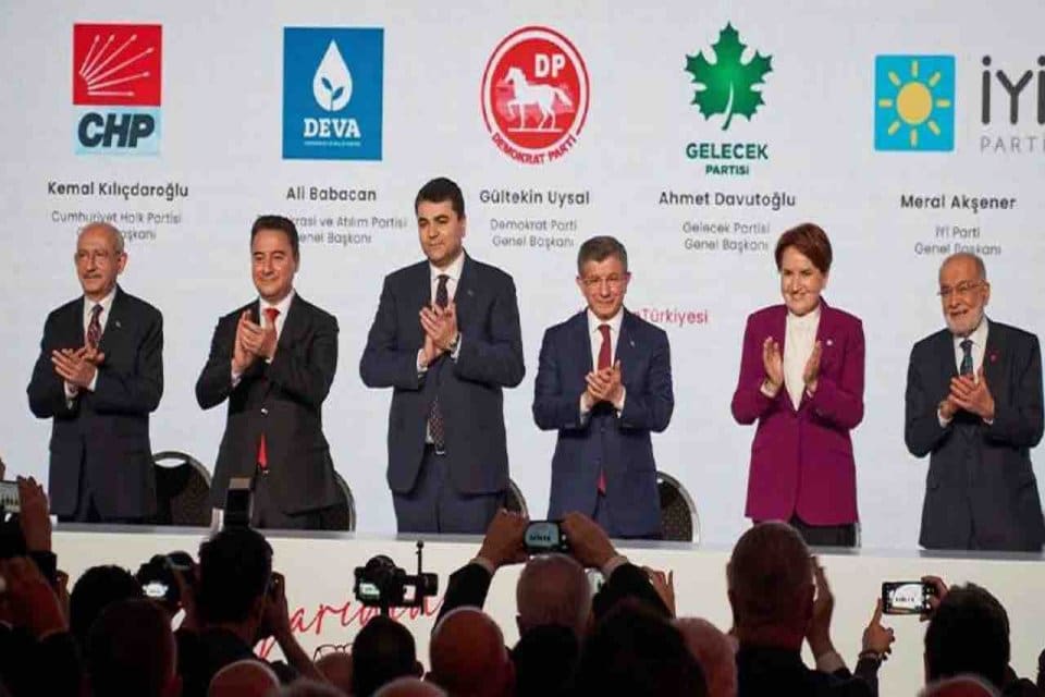 İYİ Parti milletvekili&nbsp;Hasan Subaşı,&nbsp;"Orta yerdeki sorunlar aşılamaz değildir. Bug&uuml;ne kadar