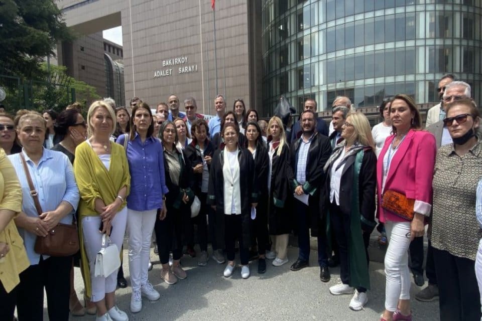 İYİ Parti Genel Başkan Yardımcısı &Uuml;nzile Y&uuml;ksel, Cumhurbaşkanı Recep Tayyip