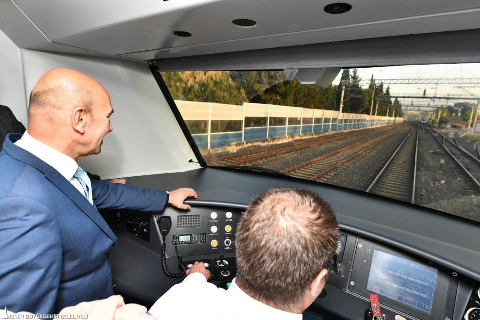 İzmir B&uuml;y&uuml;kşehir Belediyesi 3 il&ccedil;ede İZBAN&rsquo;a&nbsp; 4 yeni durak eklemek