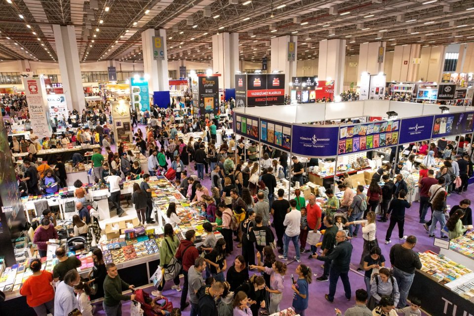 İzmir B&uuml;y&uuml;kşehir Belediyesi ev sahipliğinde İZFAŞ ve SNS Fuarcılık tarafından