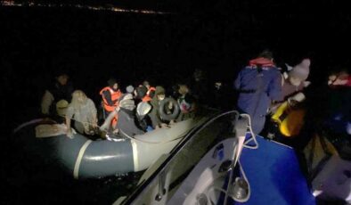İzmir açıklarında 92 göçmen kurtarıldı