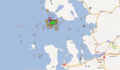 İzmir açıklarında son 1 saatte 47 deprem meydana geldi