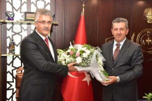 HAKİM ve Savcılar Kurulu (HSK) Birinci Dairesi kararnamesiyle İzmir Cumhuriyet