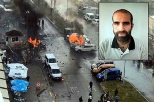 İZMİR'de, polis memuru Fethi Sekin ve mübaşir Musa Can'ın şehit