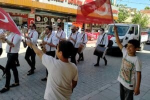 İzmir'in Bornova il&ccedil;esinde 19 Mayıs Atat&uuml;rk'&uuml; Anma Gen&ccedil;lik ve Spor