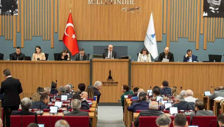 İzmir Belediye Meclisi'nde teröre ortak kınama: Soyer: 'Terör örgütlerinin hepsine lanet ediyoruz'