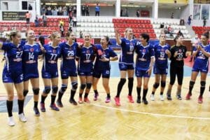 Avrupa Hentbol Federasyonu Avrupa Kupası&rsquo;nda Yunanistan&rsquo;dan Pylea&rsquo;yı eleyen İzmir B&uuml;y&uuml;kşehir