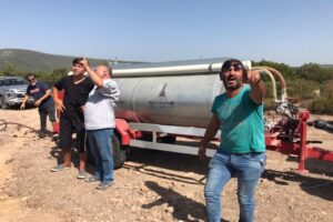 İzmir B&uuml;y&uuml;kşehir Belediyesi&rsquo;nin merkeze uzak k&ouml;ylerdeki yangınlara b&uuml;y&uuml;meden, hızlı bir