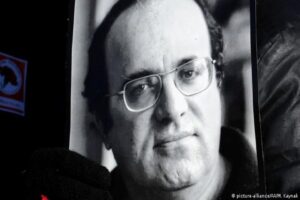 İzmir B&uuml;y&uuml;kşehir Belediyesi gazeteci ve yazar Uğur Mumcu&rsquo;nun katledilişinin 29&rsquo;uncu