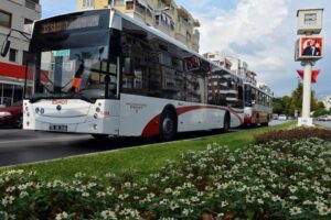 İzmir Büyükşehir Belediyesi kentte güvenli ve huzur içinde bir yılbaşı